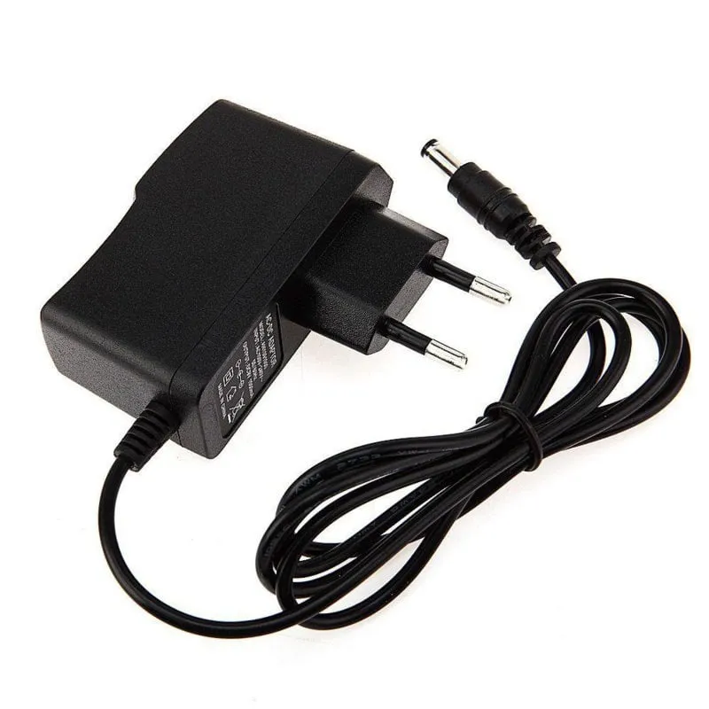 Strømforsyning 9V DC 2A adapter 5.5mm x 2.5mm jack